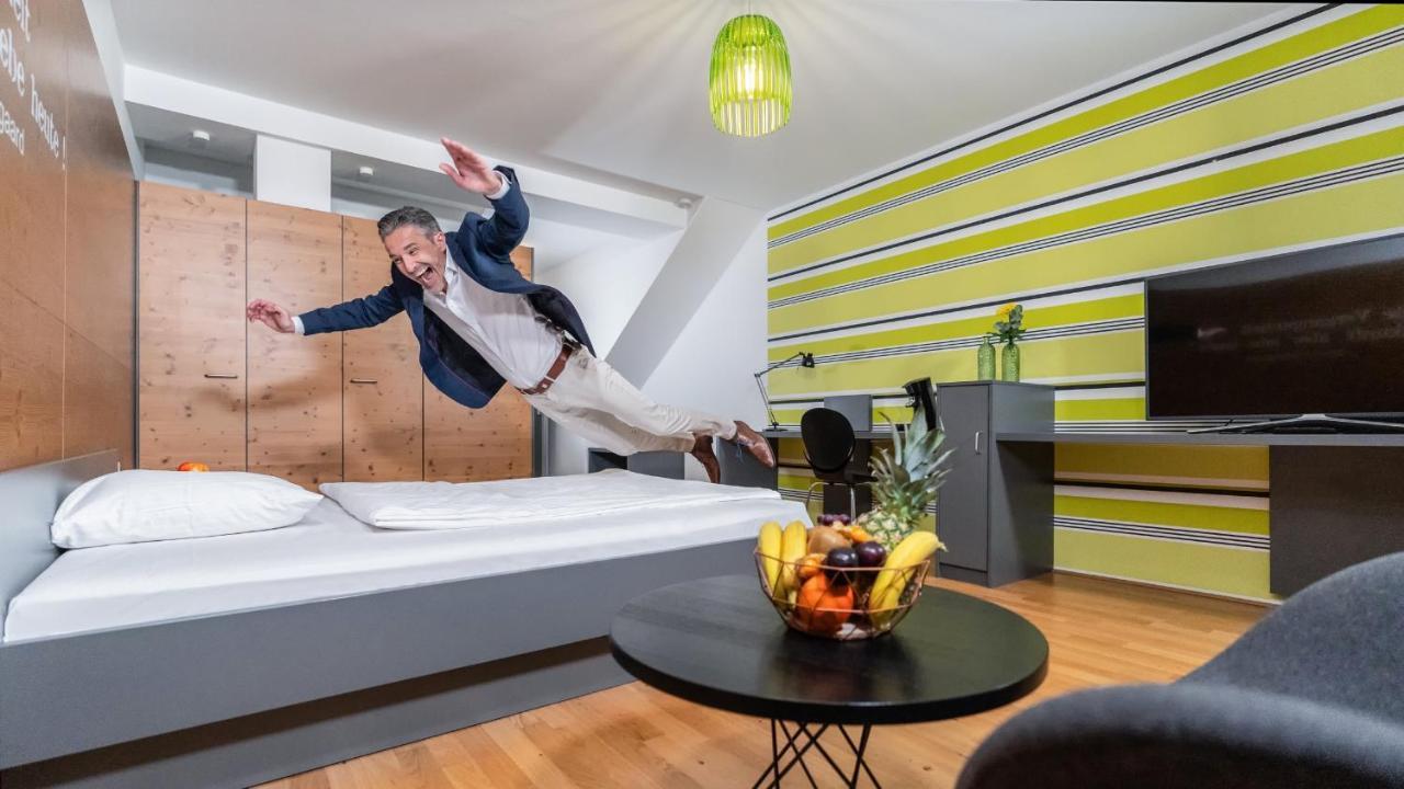 Campuszwei - Hotel & Boardinghouse Ludwigsburg Ngoại thất bức ảnh