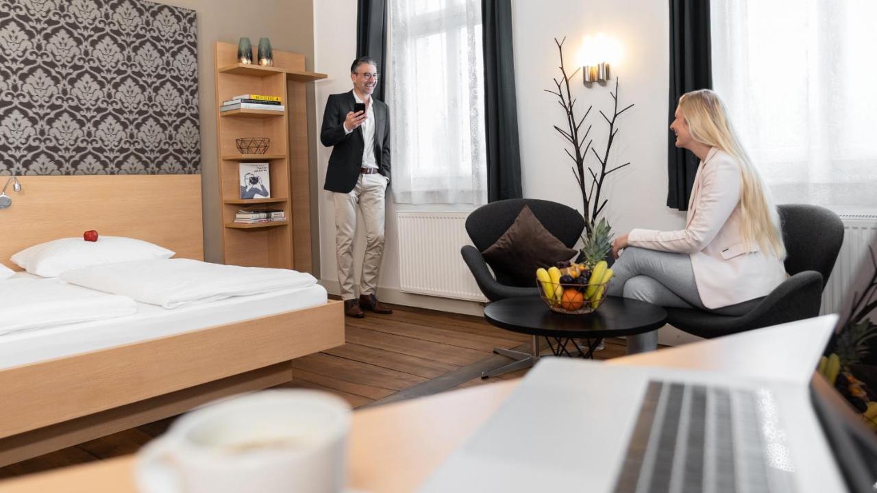 Campuszwei - Hotel & Boardinghouse Ludwigsburg Ngoại thất bức ảnh
